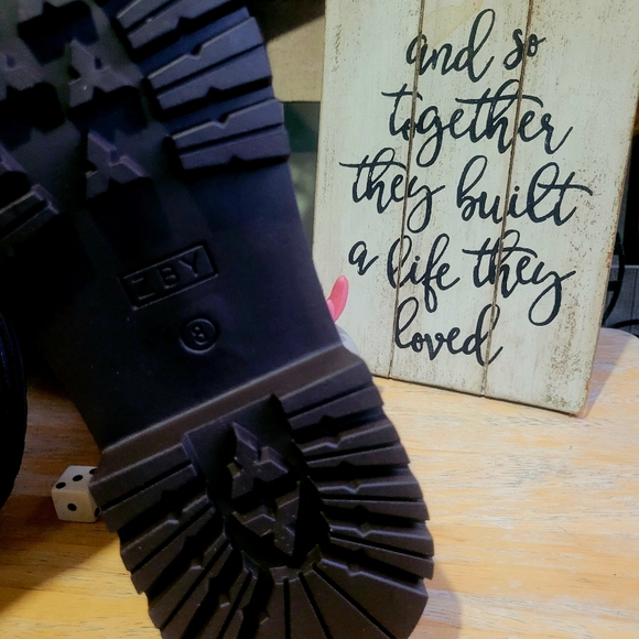 ZBY Classic Penny Loafers - Picture 12 of 13